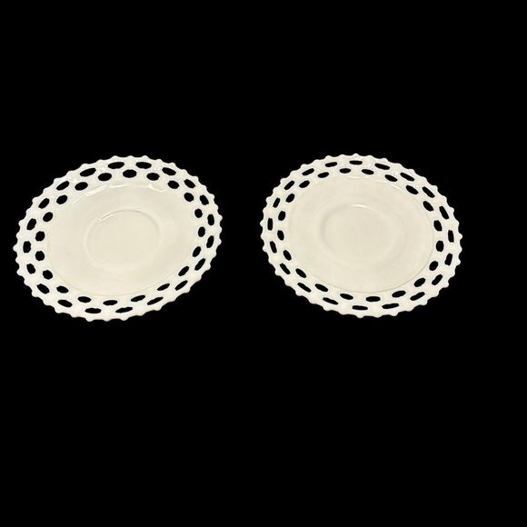 Set 2 White Milk Glass Doric Open Lace Edge Plate Platter Milkglass 11" Footed - Picture 7 of 16